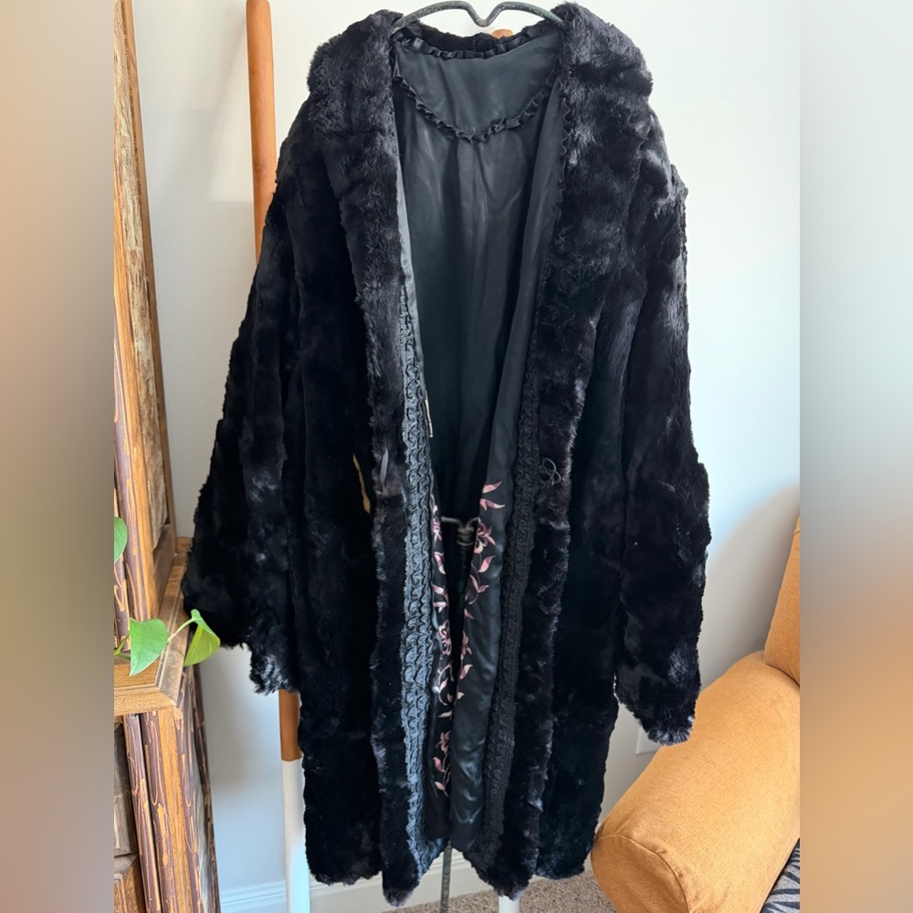 Vintage Black Fur Coat Women’s Large